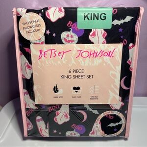 Betsey Johnson king sheet set